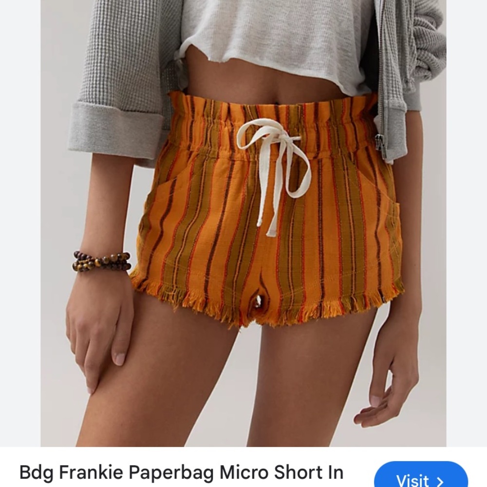 NWOT Urban Outfitters UO BDG Frankie Paperbag Micro Short size Small